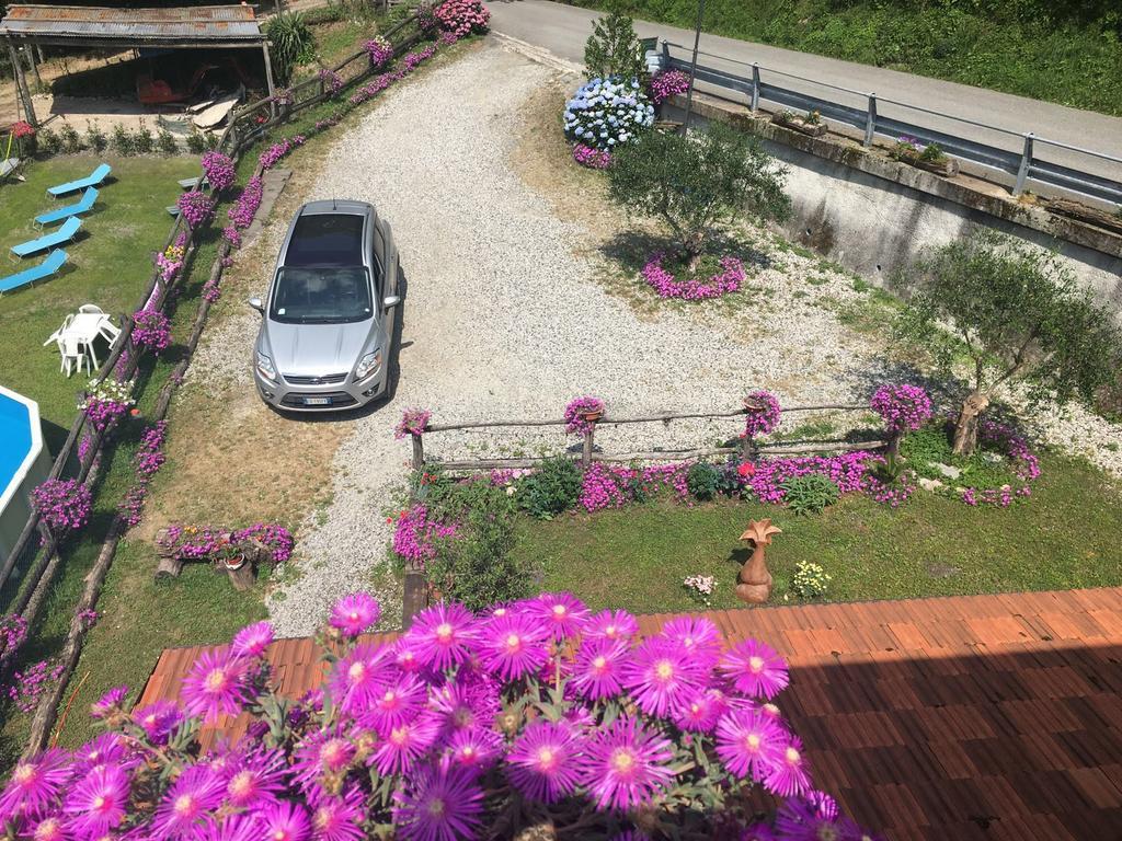 Agriturismo La Taverna Del Nonno Borzonasca Dış mekan fotoğraf