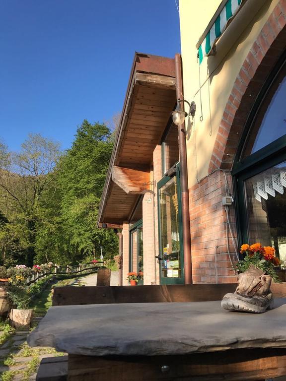 Agriturismo La Taverna Del Nonno Borzonasca Dış mekan fotoğraf