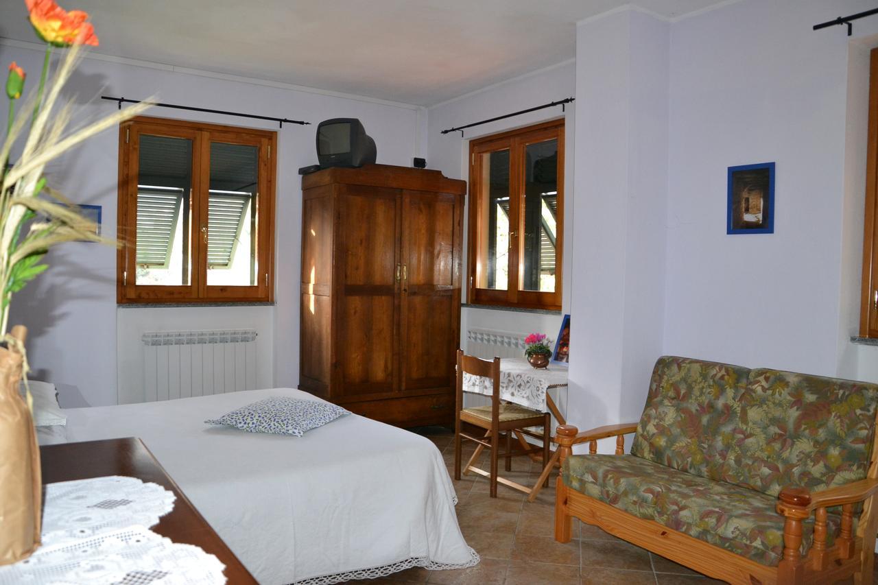 Agriturismo La Taverna Del Nonno Borzonasca Dış mekan fotoğraf